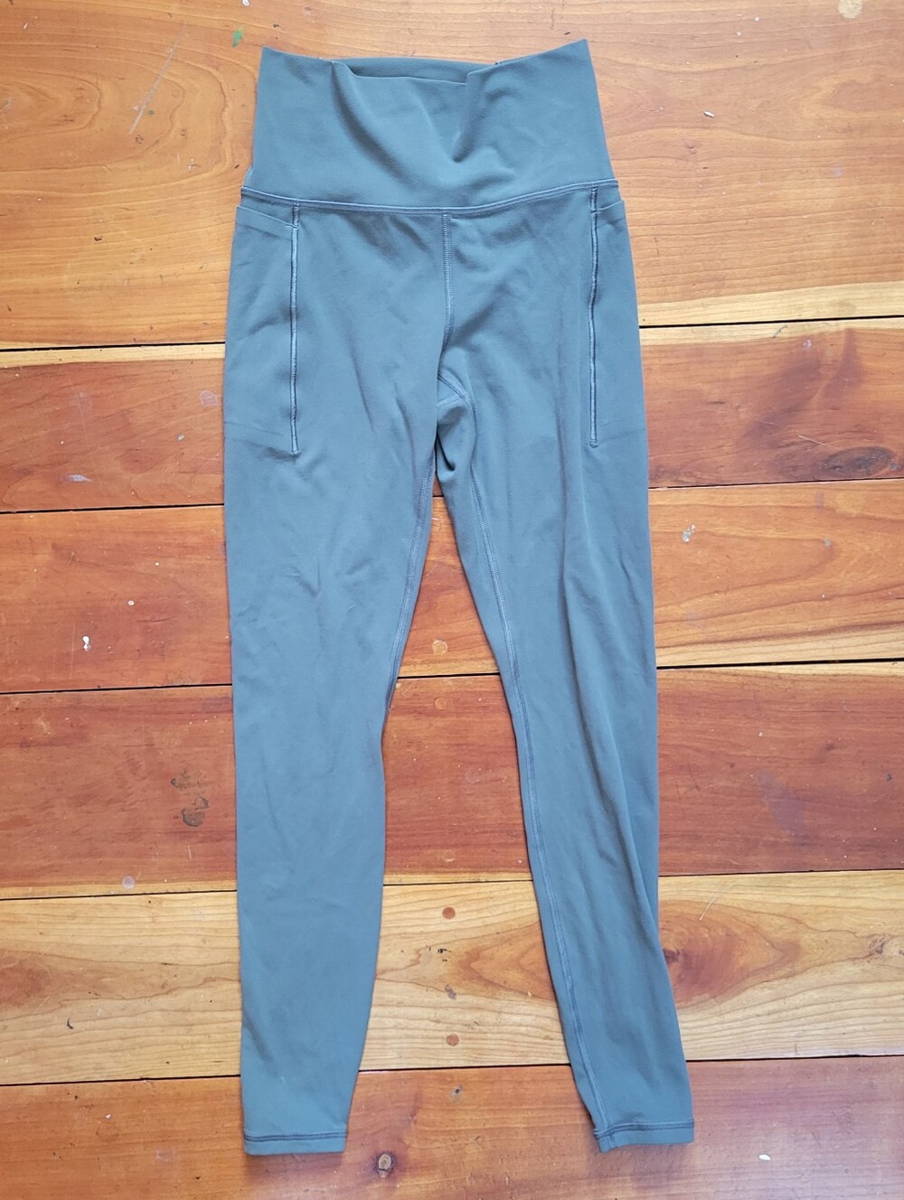 ATHLETA Transcend Stash Tight XS